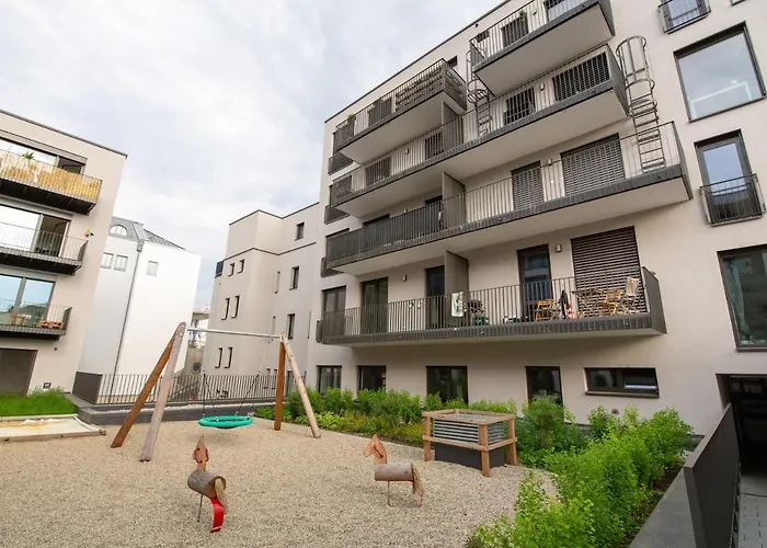 Limehome Bahnhofstrasse アパートホテル