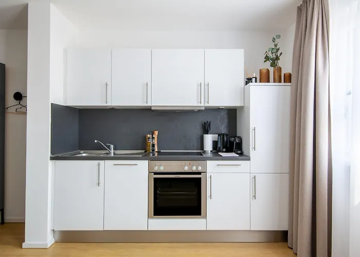 Limehome Bahnhofstrasse 3*