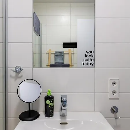 Aparthotel Limehome Bahnhofstrasse 3*