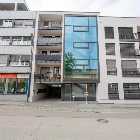 Aparthotel Limehome Bahnhofstrasse Passau