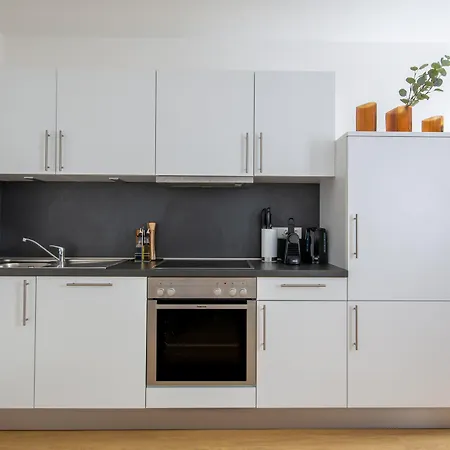 Limehome Bahnhofstrasse 3* 帕绍