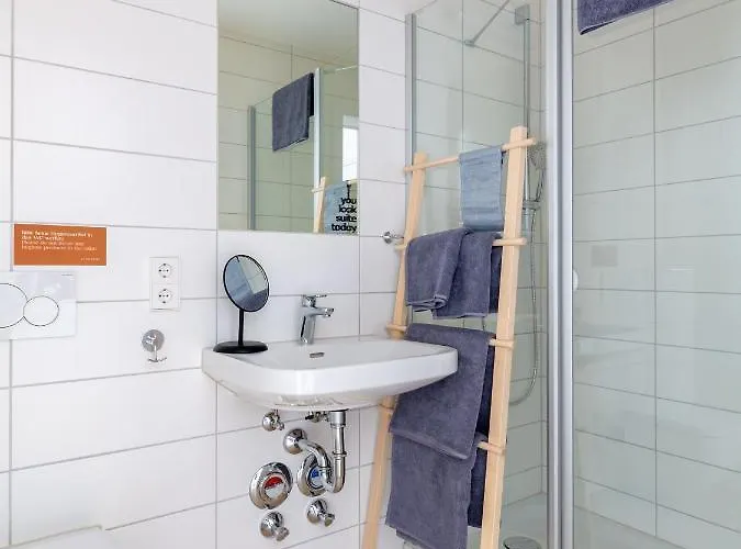 Aparthotel Limehome Bahnhofstrasse 3*