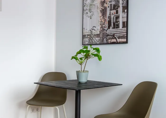 Limehome Bahnhofstrasse Ξενοδοχείο με διαμερίσματα 3*